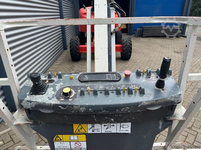 Telescopic boom lift JLG 460SJ Hoogwerker Telescoophoogwerker