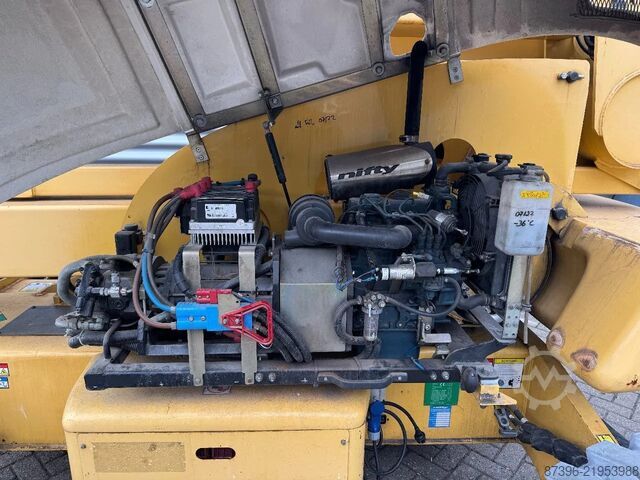 Articulated boom lift Niftylift HR21 HYBRID 4X4 hoogwerker Knikarmhoogwerker