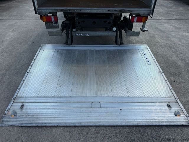 Transporter mit Koffer MAN TGL 8.180 Koffer 6,50 m LBW 1,5 T*Diff-Sperre HA