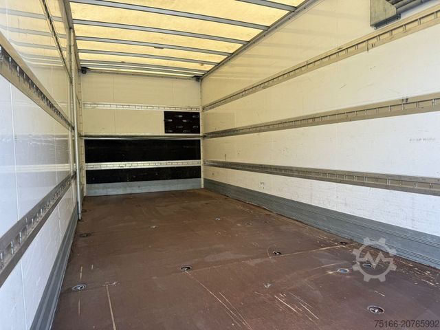 Transporter mit Koffer MAN TGL 8.180 Koffer 6,50 m LBW 1,5 T*Diff-Sperre HA