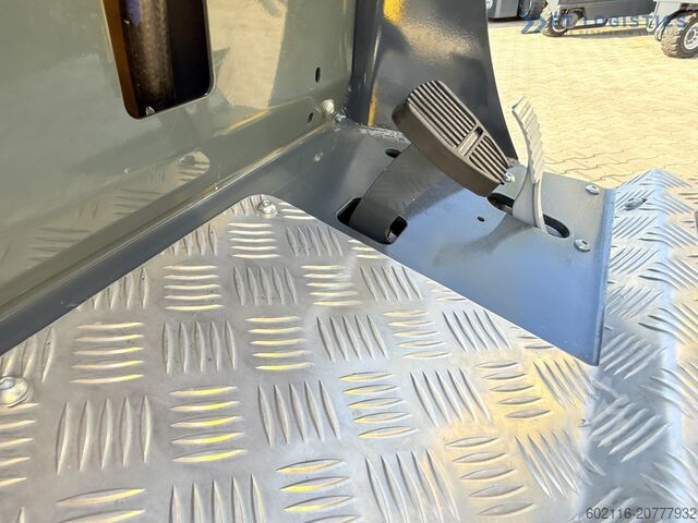 Schmalgangstapler Combilift AISLE MASTER TRIPLEX 8500 FREE LIFT TOP1