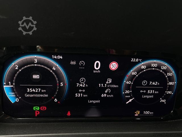 Kastenwagen hoch VOLKSWAGEN Crafter 35 L4H3 NAVI AHK RFK oh. Schäden