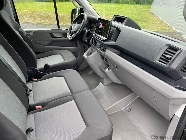 Kastenwagen hoch VOLKSWAGEN Crafter 35 L4H3 NAVI AHK RFK oh. Schäden