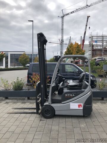 Electric - 3 wheels Still RX20-15