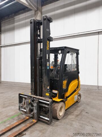 Elektro 4 Rad-Stapler Yale ERP30VL