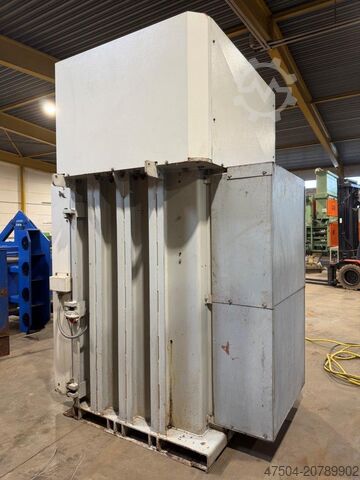 Vertikalballenpresse HSM VL 600