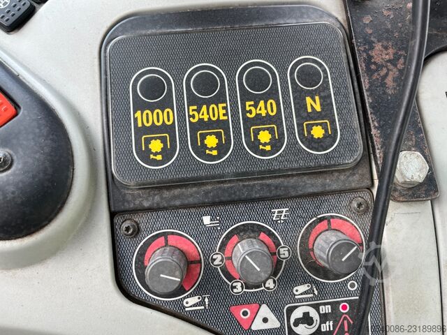 Massey Ferguson MF 7495 DYNA VT Massey Ferguson MF 7495 DYNA VT