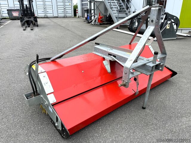 Westermann OPTIMAL 2300, Kehrmaschine, Sammelwanne, 2,30 m Westermann OPTIMAL 2300, Kehrmaschine, Sammelwanne,
