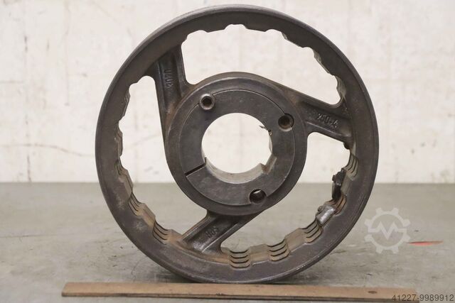 V-belt pulley 4-groove unbekannt SPB 250-4 (17 mm)