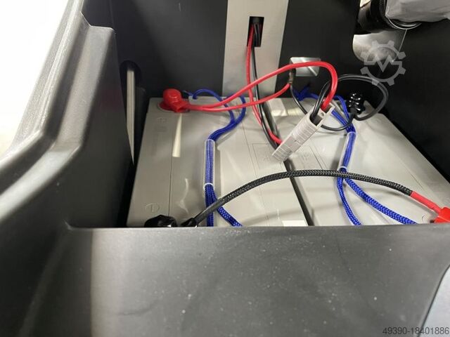 Neue Scheuersaugmaschine, Bodenreinigungsmaschine, Fußbodenreinigungsmaschine, Einscheibenschrubbmas KREMER KR-FL50A