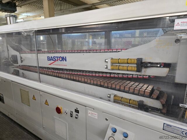 Produktionslinie KRAUS – MAFFEI KMD 75 XS/P