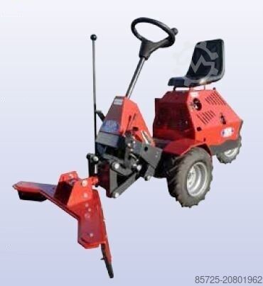 Reitbahnplaner  Motor veegmachine GS Hurricane