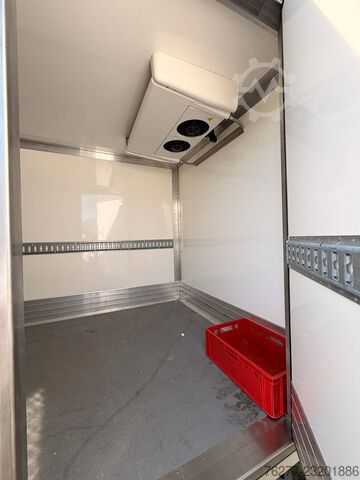 Kühltransporter IVECO Daily 35 Aut, TK-Koffer mit Xarios 5