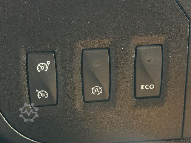 Panel van RENAULT Master 2,3 Dci Kasten L3H2 9.000 km Wie Neu!!