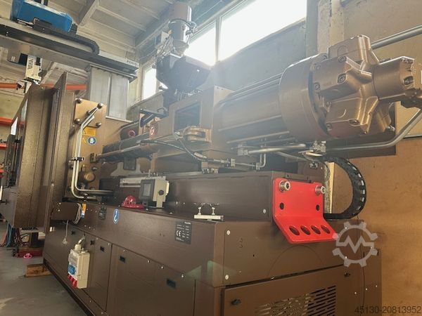 Spritzgießmaschine KraussMaffei KM 250-2000 CX Blue Power