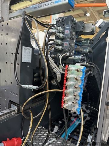 Spritzgießmaschine Engel Victory 330H/80V/160 combi Ecodrive