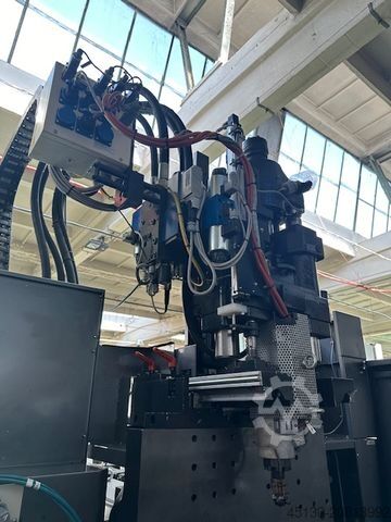 Spritzgießmaschine Engel Victory 330H/80V/160 combi Ecodrive