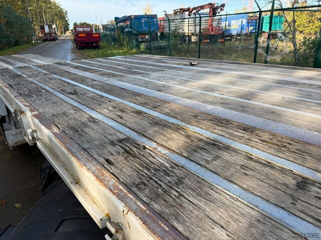 Open semitrailer TRAILOR Schwanenhals