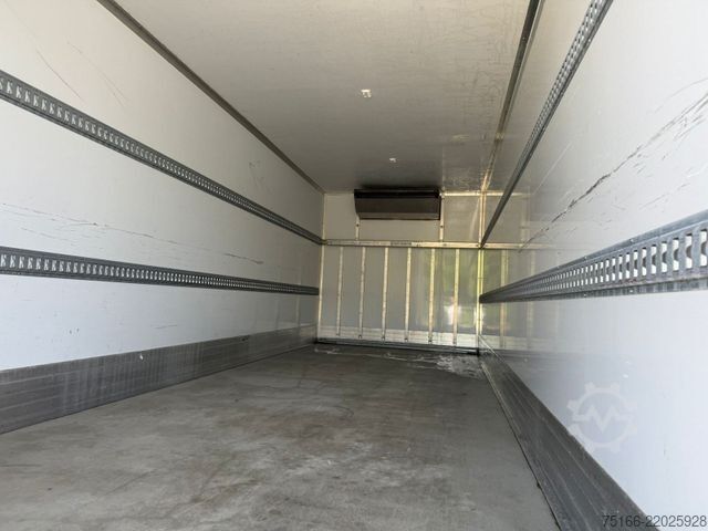 Refrigerated truck MERCEDES-BENZ ATEGO 1527 L Kühlkoffer 7,40 m LBW 1,5 T*THERMO