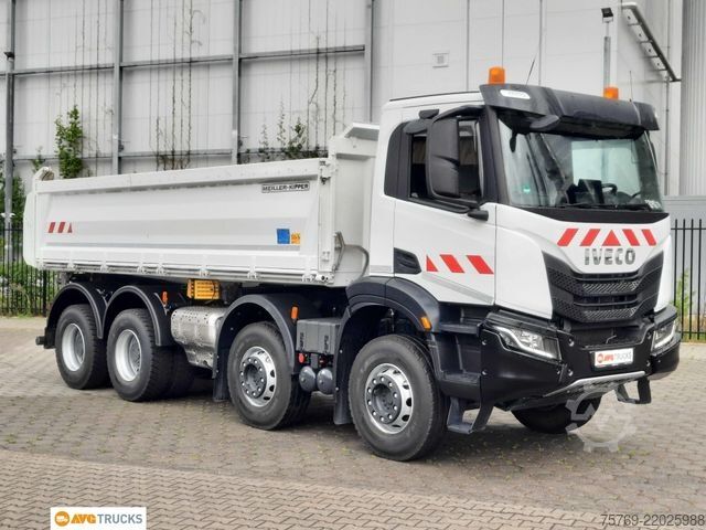 Three-sided tipper truck IVECO X-WAY 480 8X4/4 Meiller Bordmatik Intarder AHK