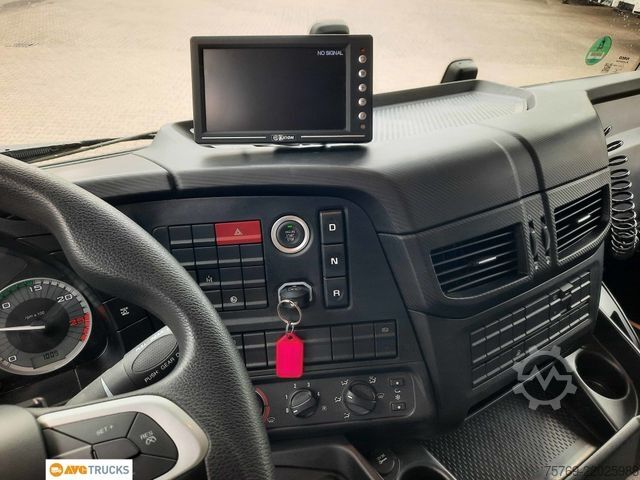 Three-sided tipper truck IVECO X-WAY 480 8X4/4 Meiller Bordmatik Intarder AHK