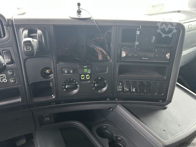 Scania G 360 Euro 5 Highline / Retarder / 3 Pedals / NL Truck Scania G 360 Euro 5 Highline / Retarder / 3 Pedals / N...