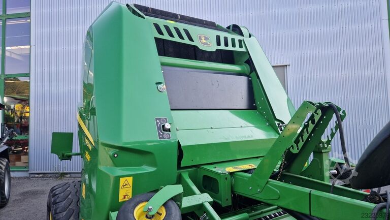 John Deere V451M John Deere V451M