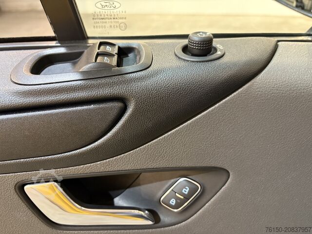 Panel van Ford Transit Custom 320 2.0 TDCI L2H1 Trend / Euro 6...