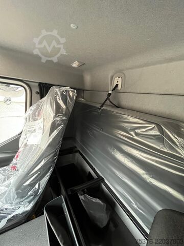 Commercial vehicle RENAULT D 280