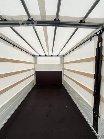 Commercial vehicle RENAULT D 280