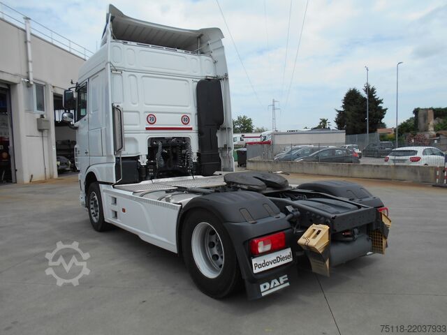 Standard tractor unit DAF XF 510