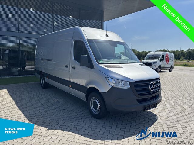 High-roof van Mercedes-Benz Sprinter 317 L3H2 Navigatie + Achteruitrijcamera