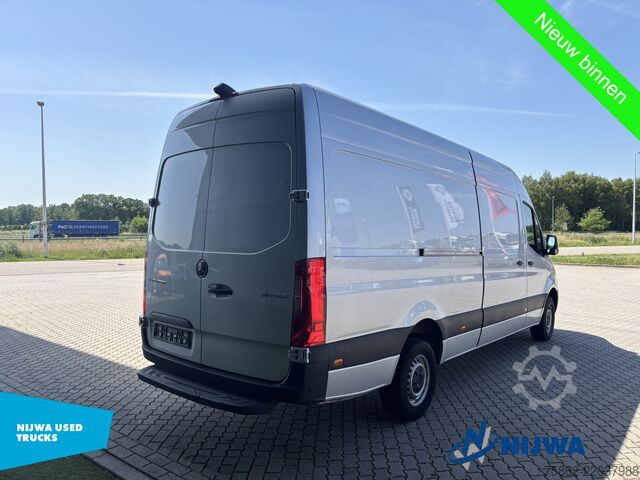 High-roof van Mercedes-Benz Sprinter 317 L3H2 Navigatie + Achteruitrijcamera