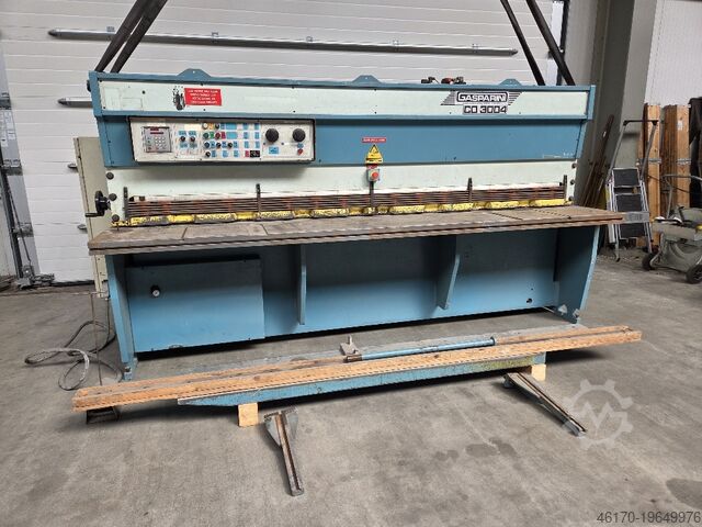 Hydraulic guillotine shear Gasparini CO3004