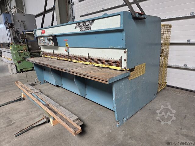 Hydraulic guillotine shear Gasparini CO3004