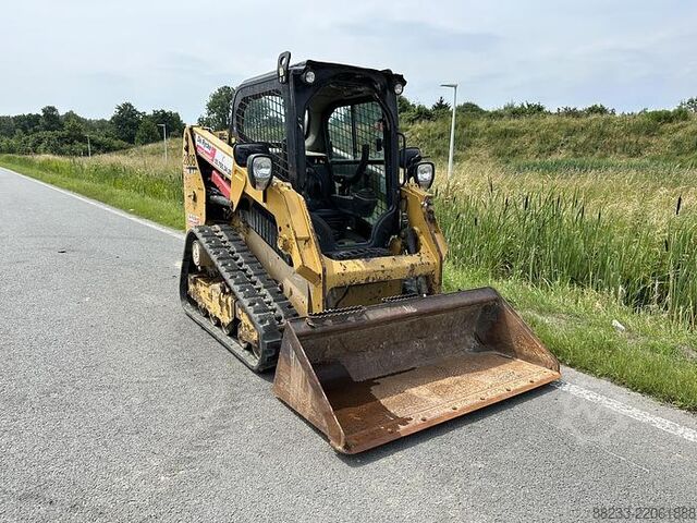 Crawler loader CAT 239D