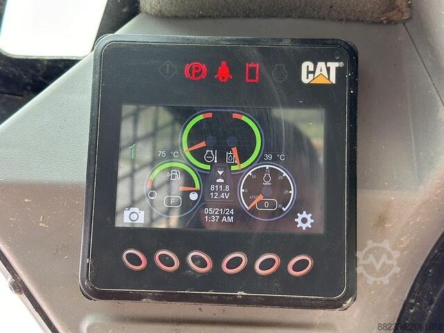 Crawler loader CAT 239D