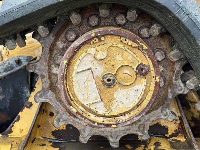 Crawler loader Caterpillar 239D