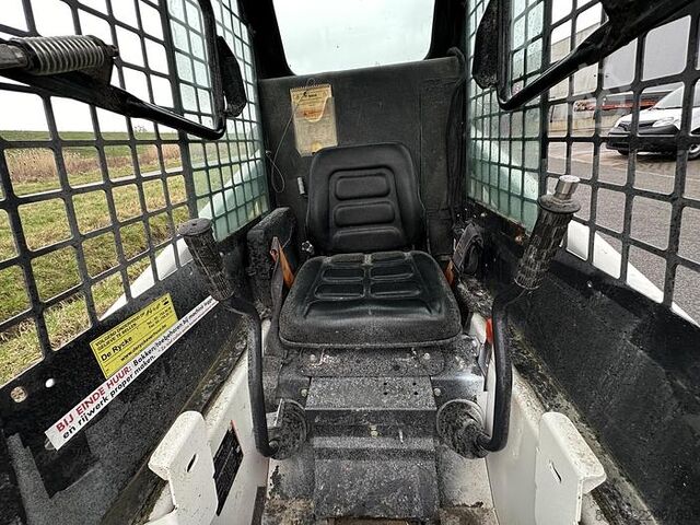 Loader Bobcat S70