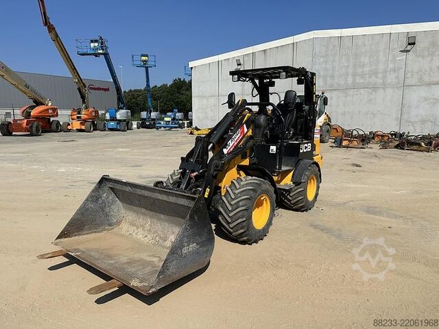 Loader JCB 403 SV