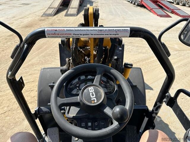 Loader JCB 403 SV