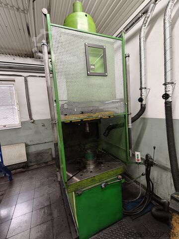 Hydraulic press WMW Zeulenroda PYE 250 T hydraulický lis