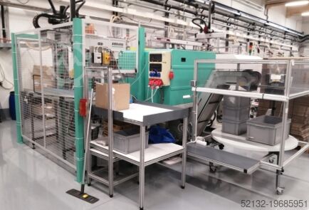 Injection molding machine Arburg 470H 1000-170