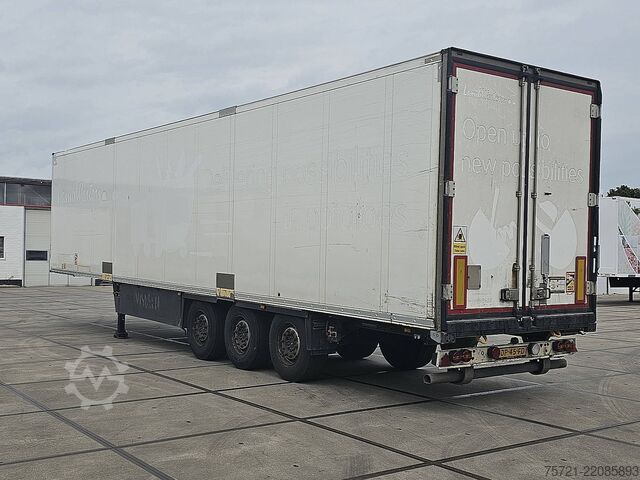 Refrigerated/frozen transport SCHMITZ N/A SCHMITZ ENGINE