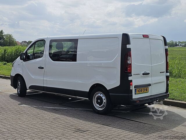 High-roof van RENAULT TRAFIC 2.0 DCI