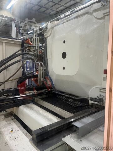 Injection Molding Machine KraussMaffei KM 420-4300 CX