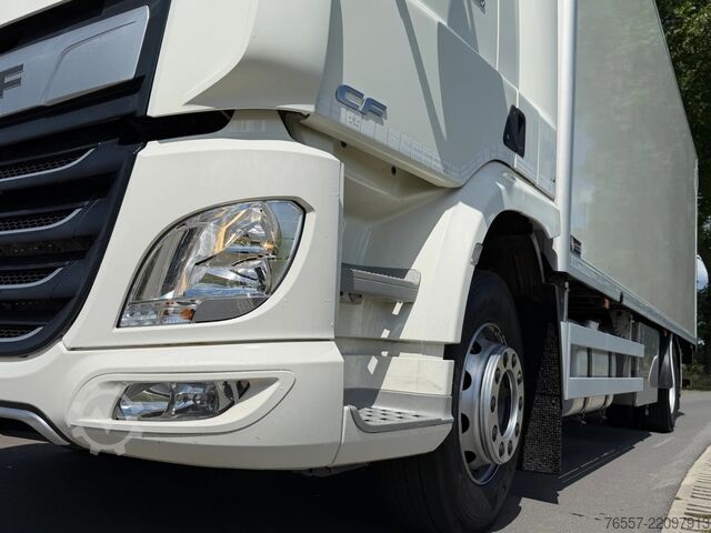 Suitcase DAF CF 290 CF290.18 EURO6 2020.  Bakwagen met Laadk...
