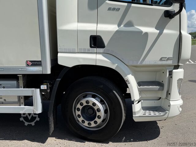 Suitcase DAF CF 290 CF290.18 EURO6 2020.  Bakwagen met Laadk...