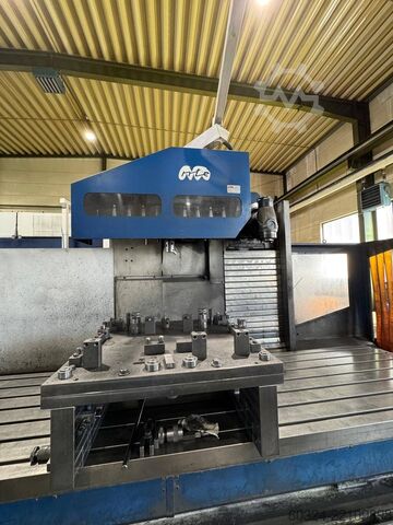 CNC - Bed Milling Machine MTE BF 4200