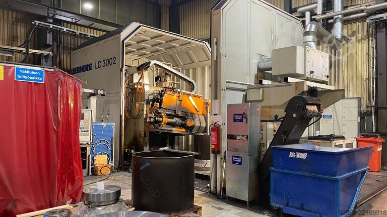 CNC gear hobbing machine LIEBHERR LC 3002
